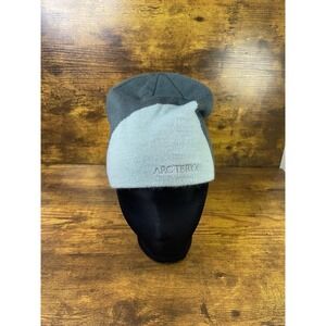 Vintage Arc'teryx Bird Head Toque Beanie Magician M